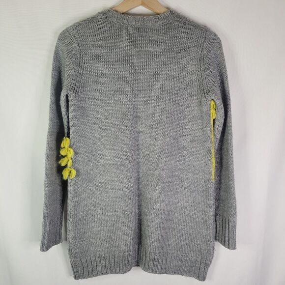 Tout Ā Coup Grey And Yellow Relief Design Knit Sweater - Picture 7 of 11